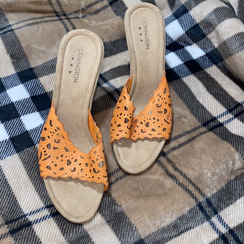 🐛Covington orange wedges! - Picture 1 of 4